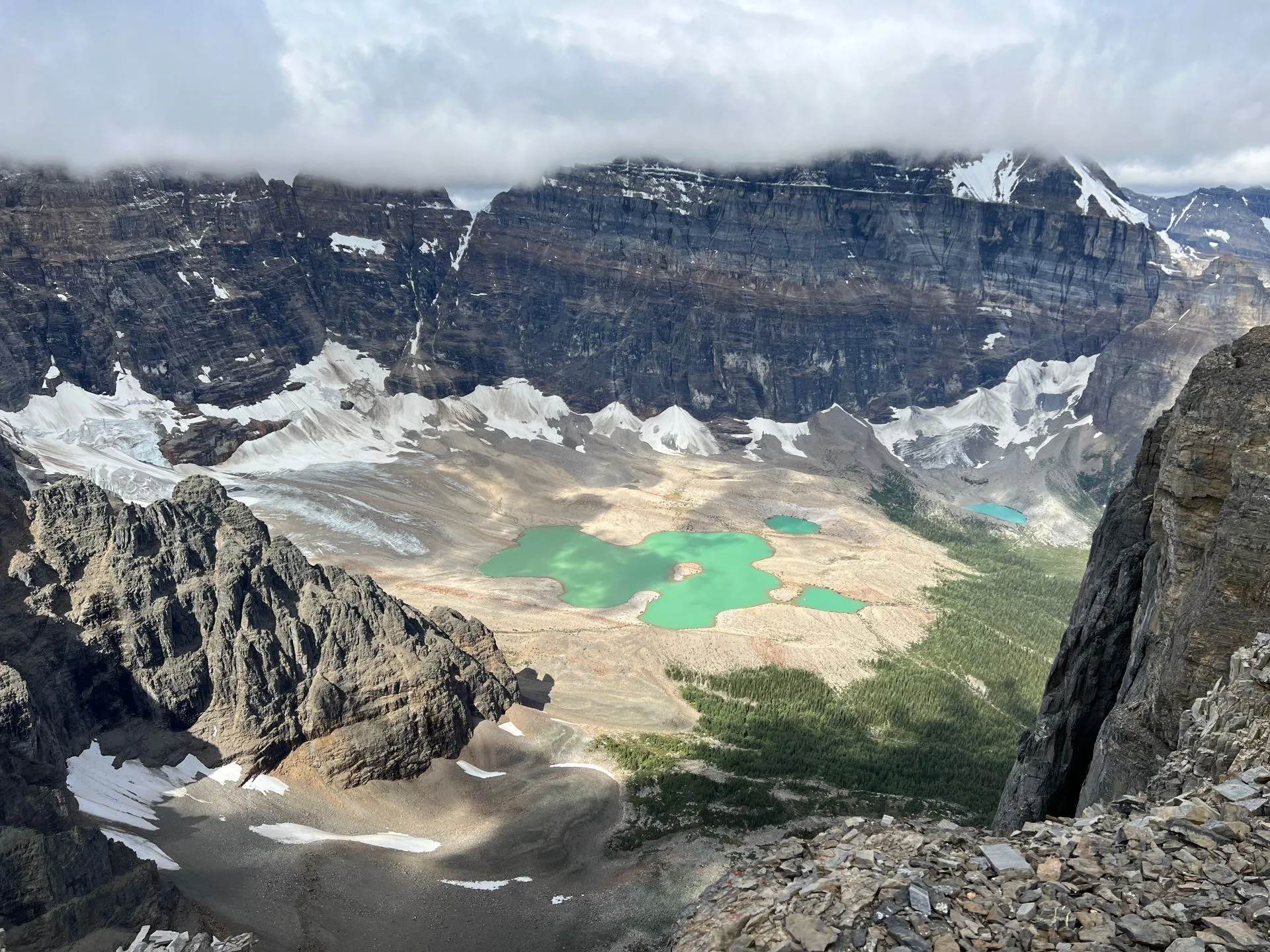 Glaciated peaks in North Cascades National Park, Washington
